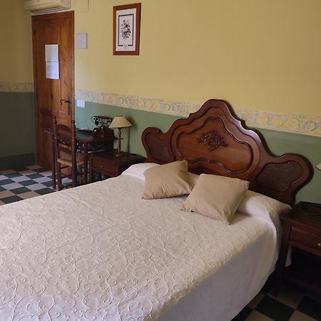 El Sester Bed & Breakfast Torremanzanas Room photo