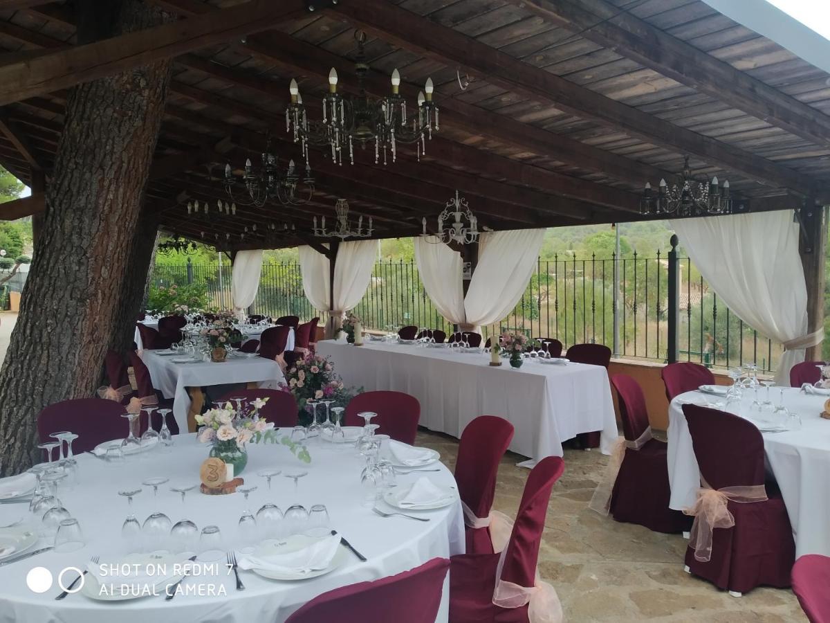 El Sester Bed & Breakfast Torremanzanas Exterior photo