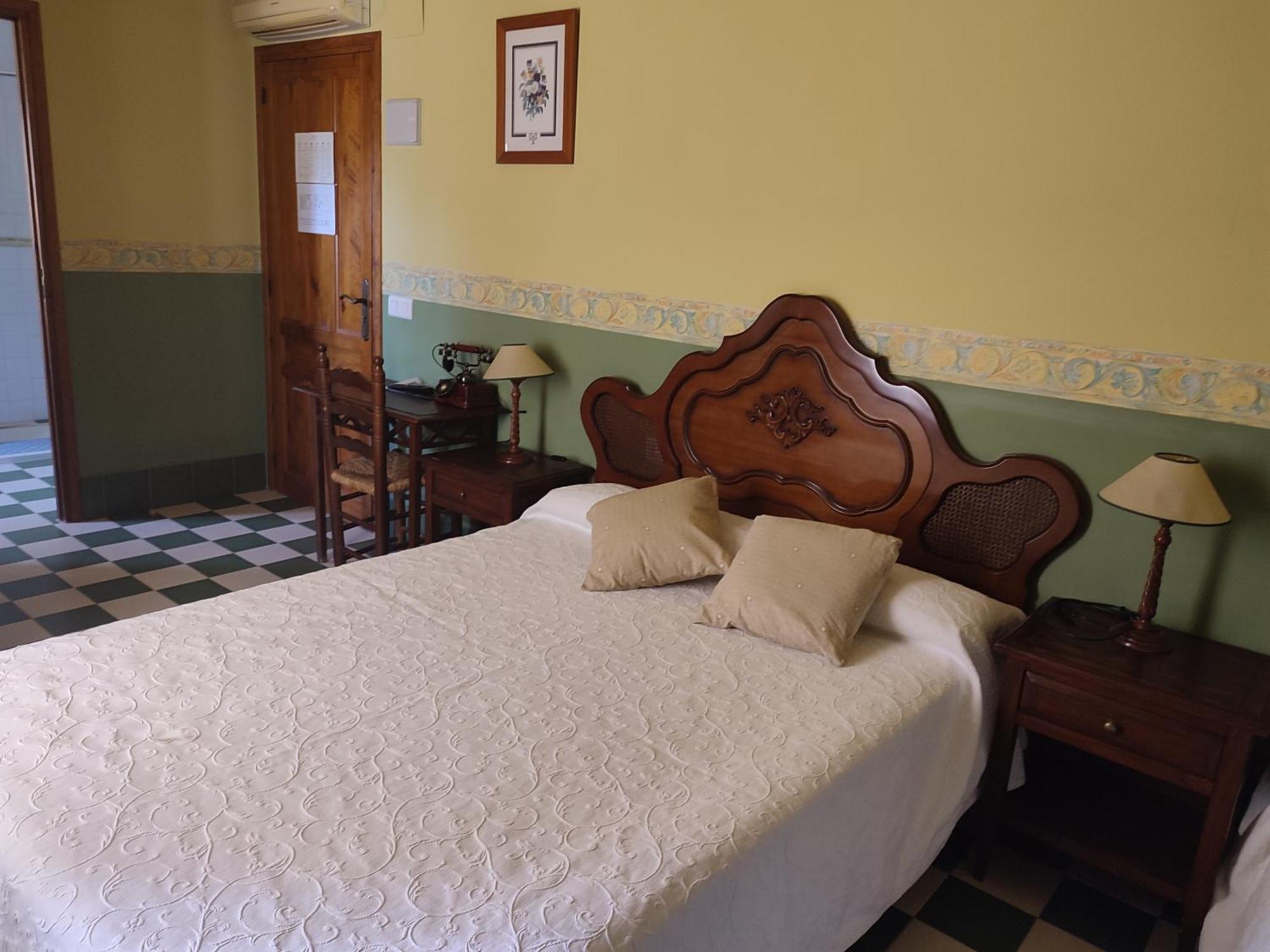 El Sester Bed & Breakfast Torremanzanas Room photo
