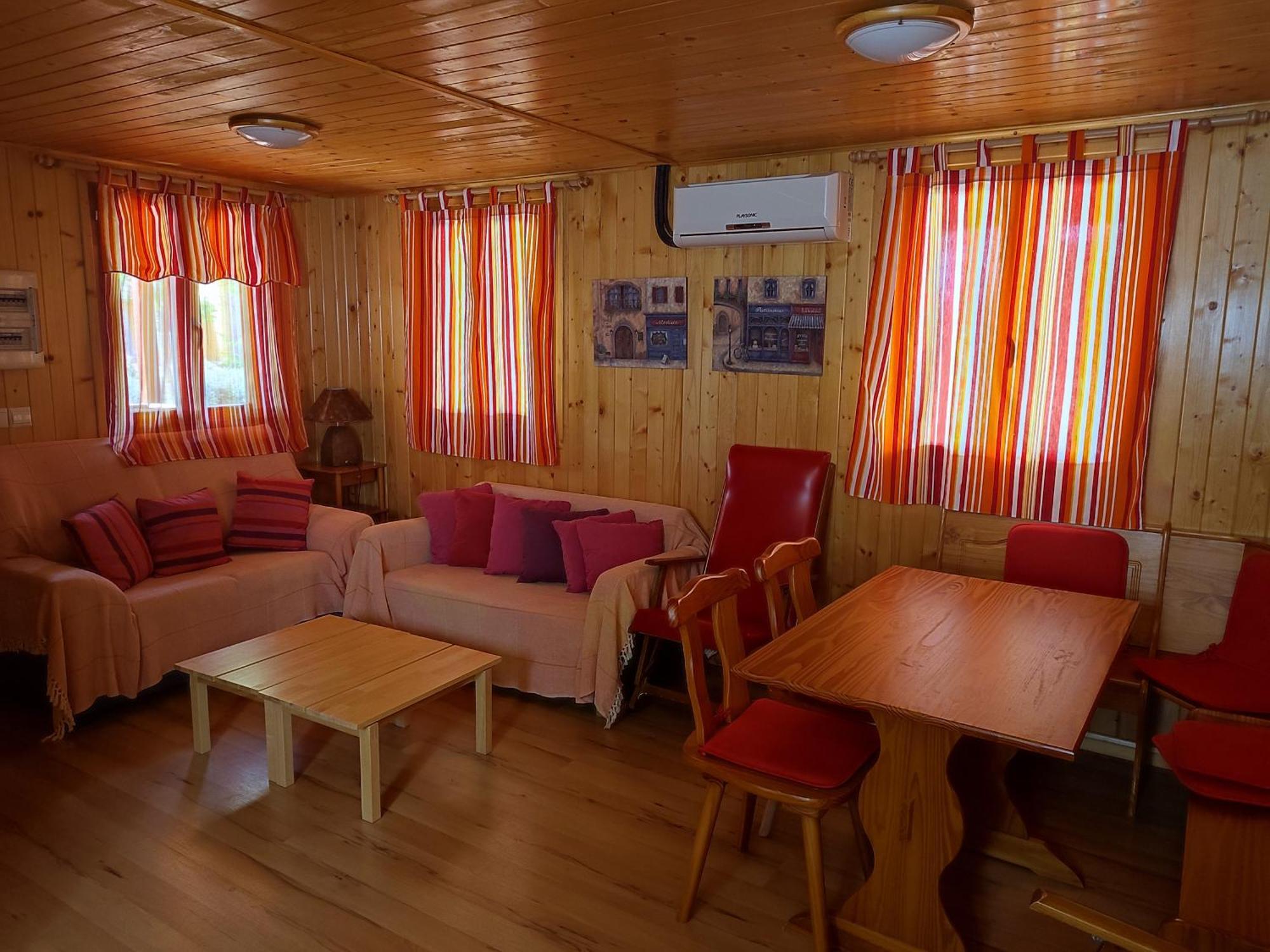 El Sester Bed & Breakfast Torremanzanas Room photo