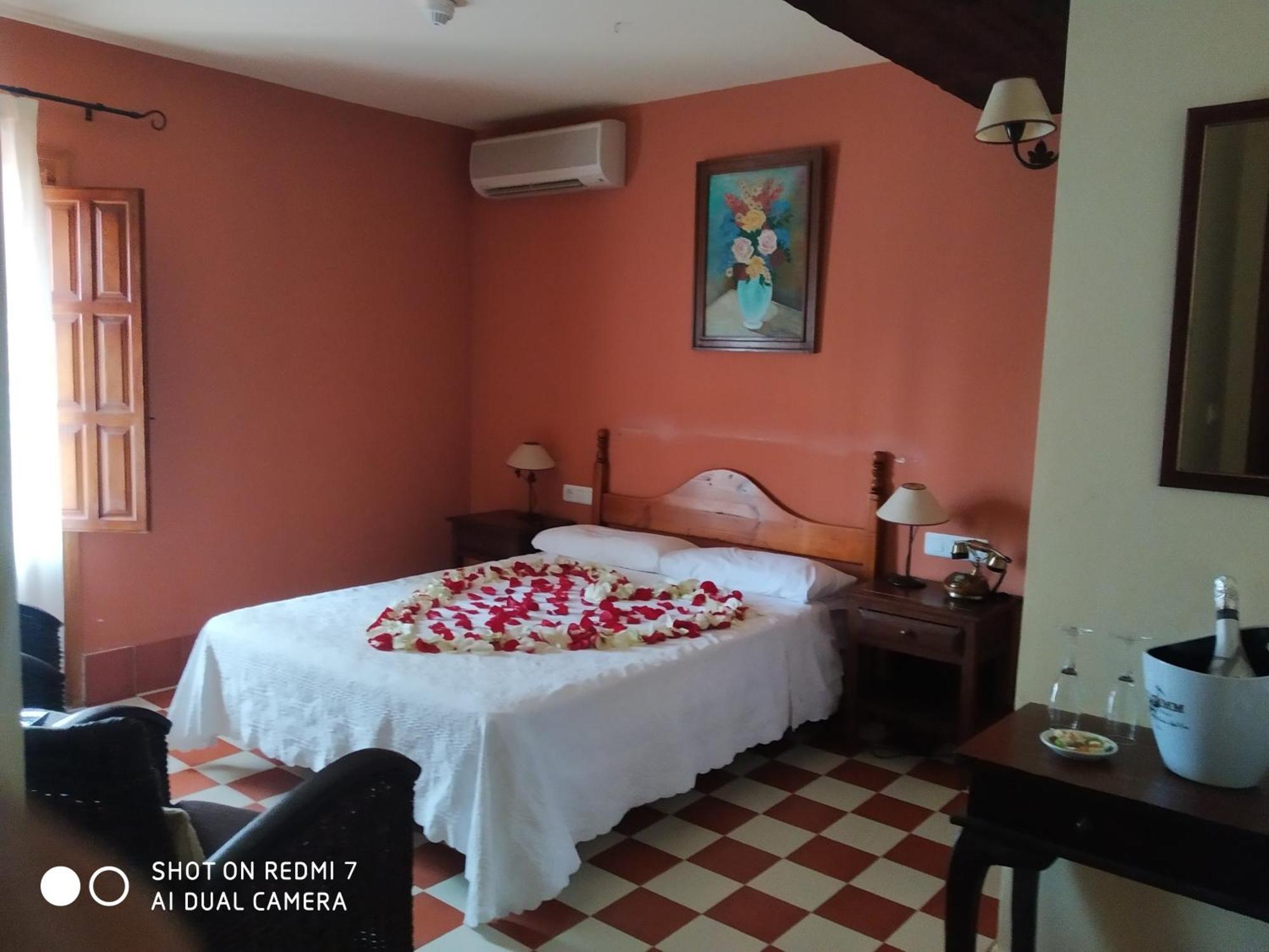 El Sester Bed & Breakfast Torremanzanas Room photo